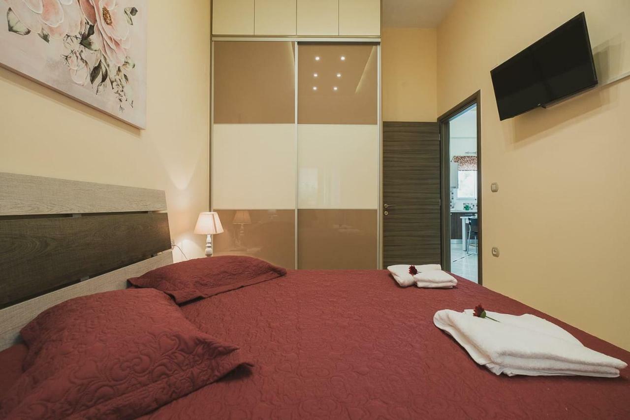 חאניה Spacious Home With Parking מראה חיצוני תמונה