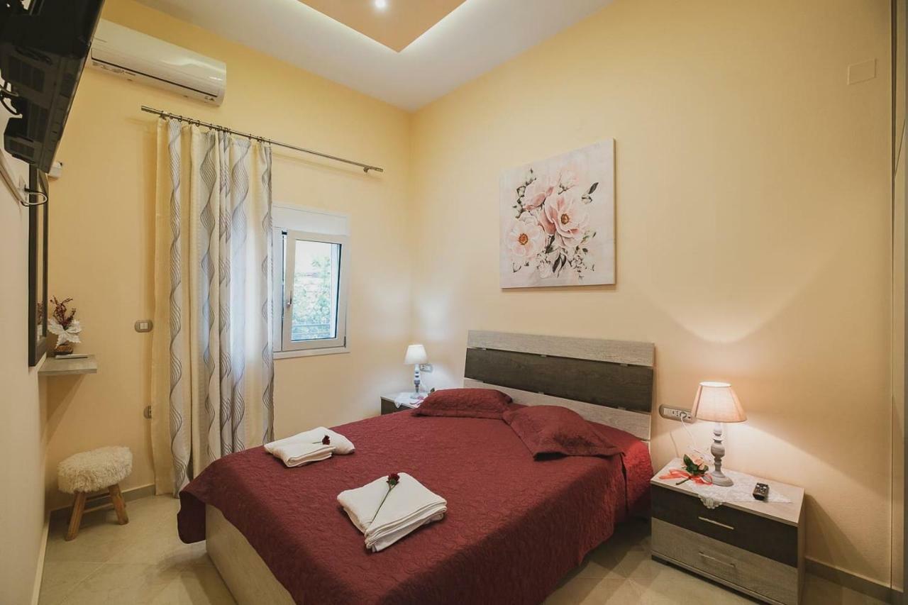 חאניה Spacious Home With Parking מראה חיצוני תמונה